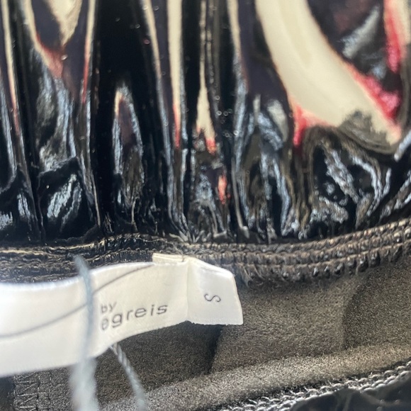 Women’s small patent leather black Janessa leggings by Egreis NWOT - Picture 2 of 8